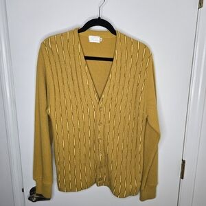 Vintage 60's Men's Mustard Cable Knit Cardigan Marvin Kntg. Mills N.Y. Medium